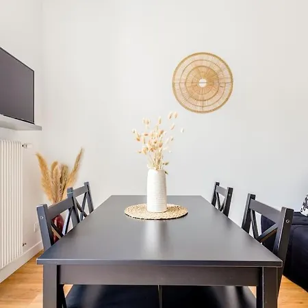 Apartment Centre Ideal Cures Proche Gare