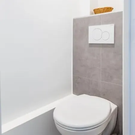 Centre Ideal Cures Proche Gare 아파트 엑스레뱅