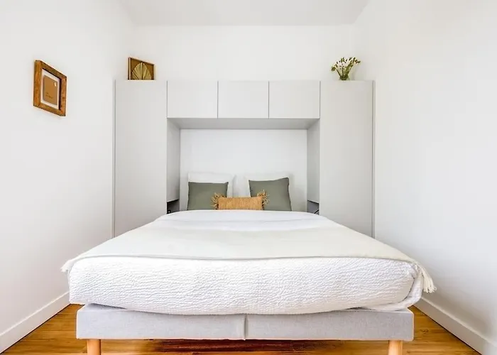 Centre Ideal Cures Proche Gare * エクスレバン